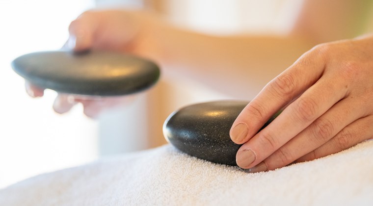 Wellnesshotel BollAnts - La Stone Massage